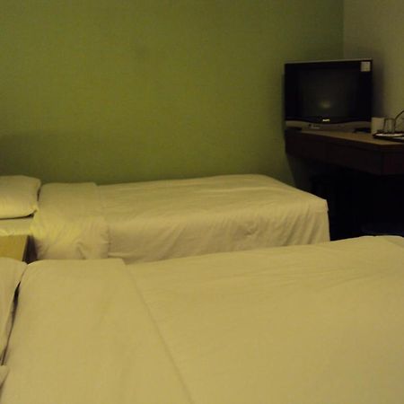 Golden Bay Hotel Malacca Habitación foto
